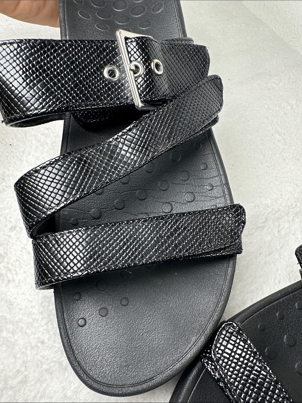 Vionic Black Pacific Rio Lizard Sandals Textured Platform Slide with Buckle - Picture 12 of 16